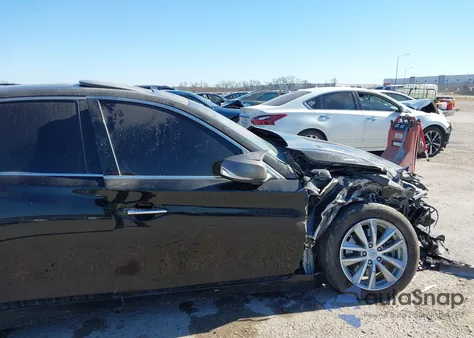 2015 Infiniti Q50 Premium from USA, damaged, VIN JN1BV7AR1FM418507